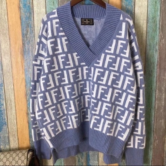 ***SOLD Fendi Logo Sweater ***SOLD - Picture 1 of 4